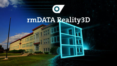 Außenansicht eines mehrstöckigen Gebäudes links, daneben ein leuchtend blaues, transparentes 3D-Gebäudemodell in Form eines offenen Würfelrahmens; darüber der Text rmDATA Reality3D und ein Logo.