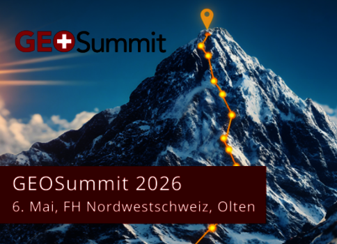 Logo GEO Summit links oben, schneebedeckter Berg mit gelber Aufstiegsroute zum Gipfel und einem Standortpin am Gipfel; unten roter Banner mit GEO Summit 2026, 6. Mai, FH Nordwestschweiz, Olten.