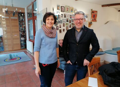 Überreichung der Weihnachtsspende von rmDATA