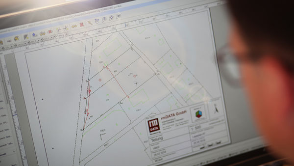 Teilungsplanerstellung mit rmDATA GeoMapper