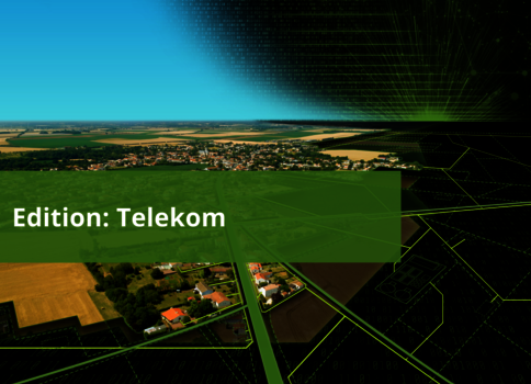 Luftaufnahme eines ländlichen Ortes mit Feldern und Häusern. In der Bildmitte ein grün-transparentes Rechteck mit dem Text 'Edition: Telekom'. Im Hintergrund ein abstraktes, grünliches Netzmuster, das dem Bild eine technikbetonte Wirkung verleiht.