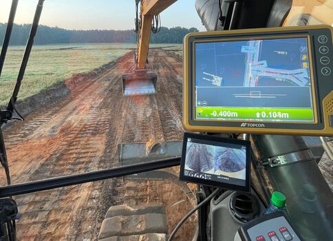 DGMs aus rmDATA GeoMapper sind Grundlage für die 3D-Maschinensteuerung.