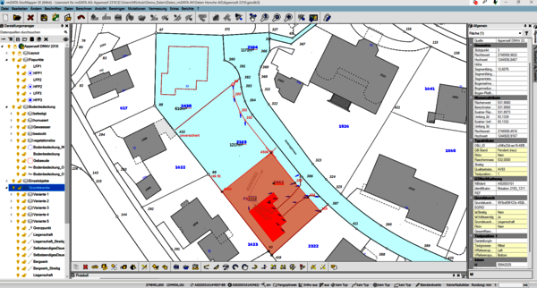 Ansicht eines GIS-Bebauungsplans: Ein Kanal fließt von links nach rechts, daneben graue Baukörper. Zentrale Parzellen sind hellblau markiert; eine rote Fläche überlagert dort eine Gebäudestruktur. Die linke Seite zeigt Layer- und Cursor-Werkzeugleisten des Programms.